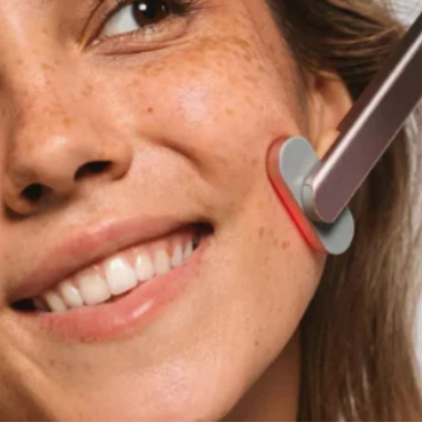 ✨ Sculpt Your Glow: The Science-Backed Power of Zennredi’s Red Light Therapy Wand